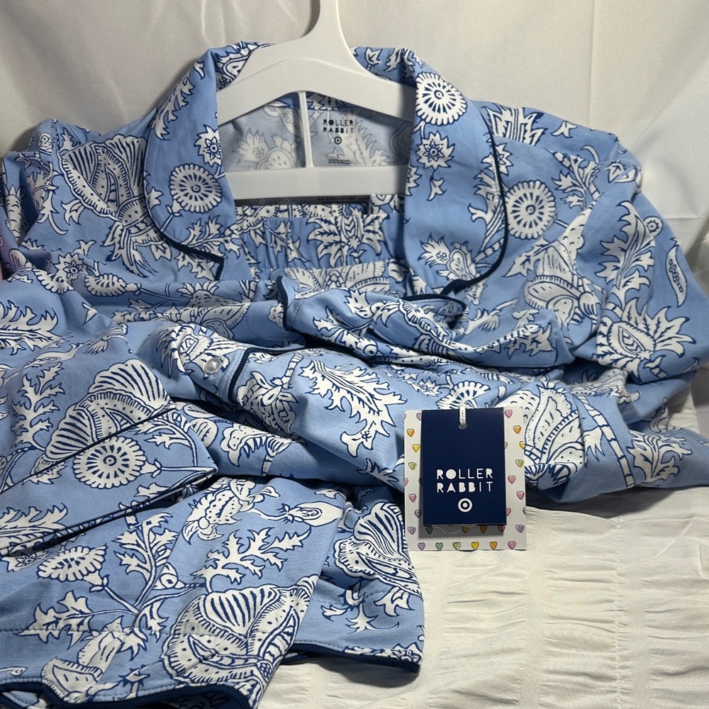 NWT Roller Rabbit - Target Sky Blue and White Patterned Pajama Set-Large